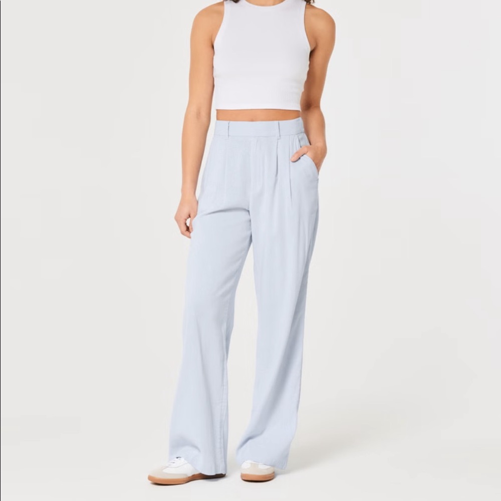 NWT Hollister Ultra High-Rise Wide-Leg Linen Pants